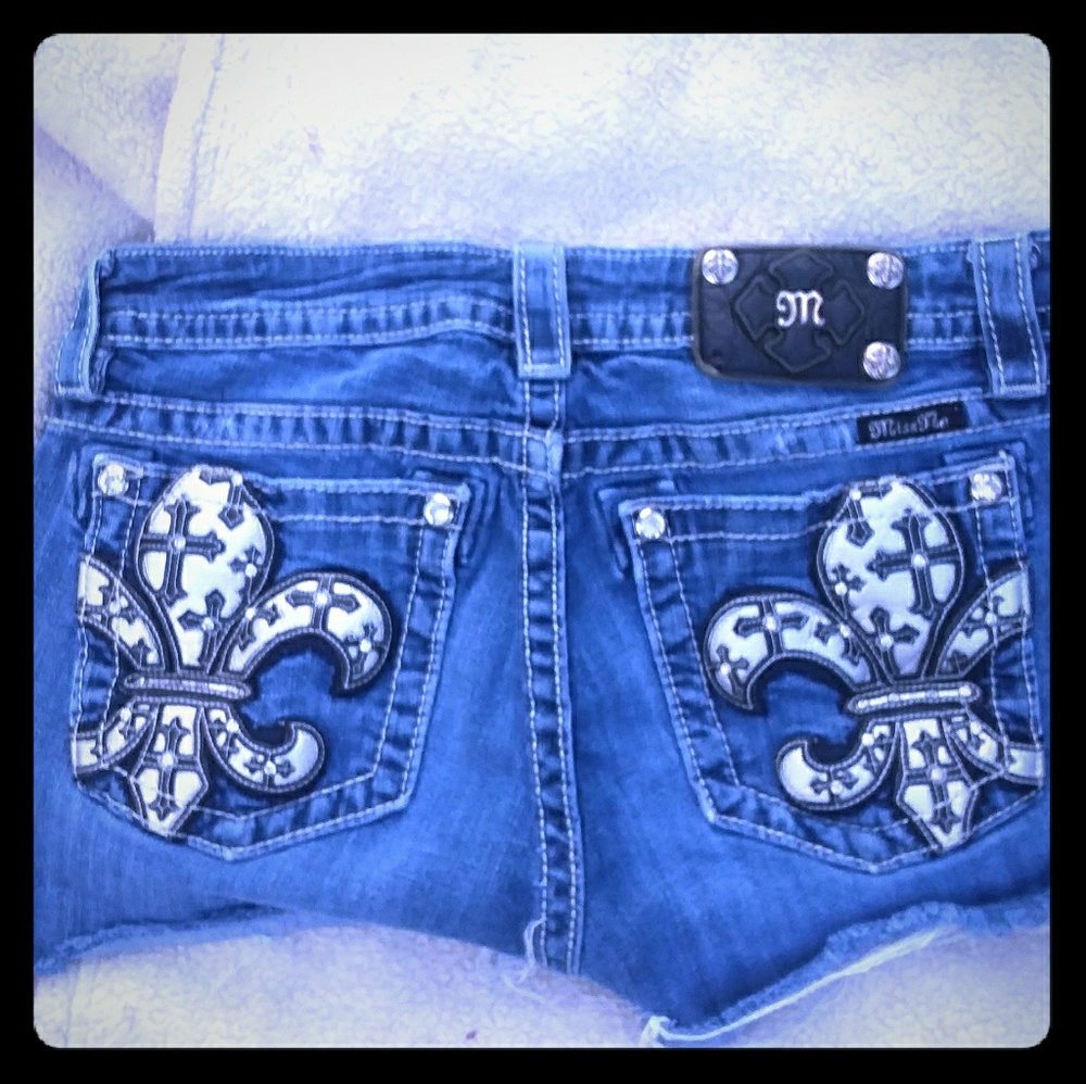 Miss Me Shorts